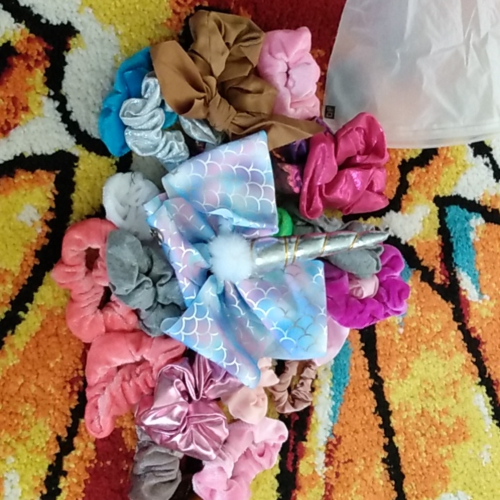 Scrunchie lot